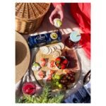 Carr's Table Water Biscuits (125g) - Image 2