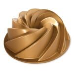 Nordic Ware Bundt Pan (Heritage)
