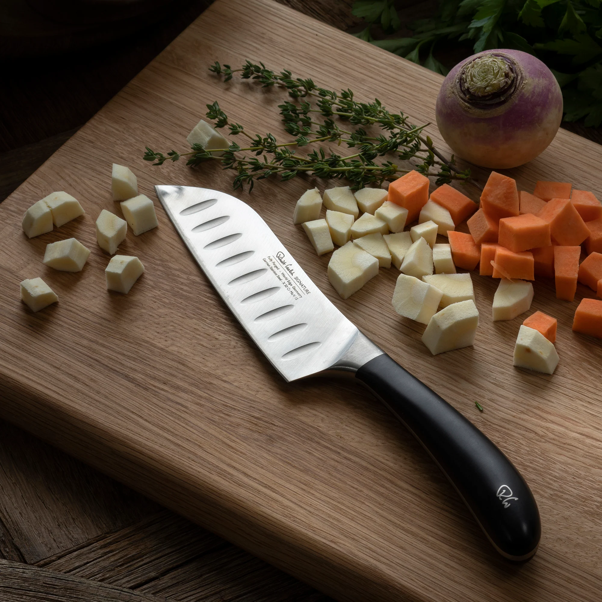 SIGSASantoku14cm0JEP6246 Robert Welch Signature Santoku Knife (14cm) - Image 5